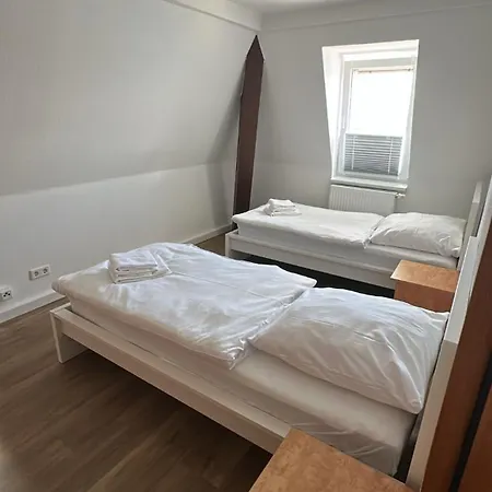 אורחן Gaestehaus E&e *
